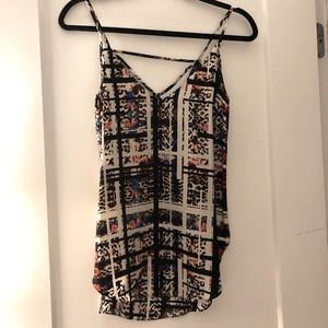 AMANDA UPRICHARD Silk Floral Top, Small - Like New!